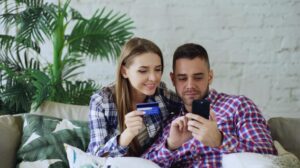 Czym jest lokalny system płatności mobilnych i jak wpływa na gospodarkę regionu