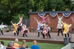 Jak wyglądał dawny polski strój ludowy na Mazurach - historia i znaczenie