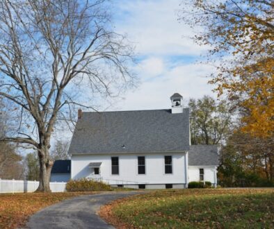 Współczesne problemy lokalnej edukacji - czy małe szkoły mają szansę na przetrwanie