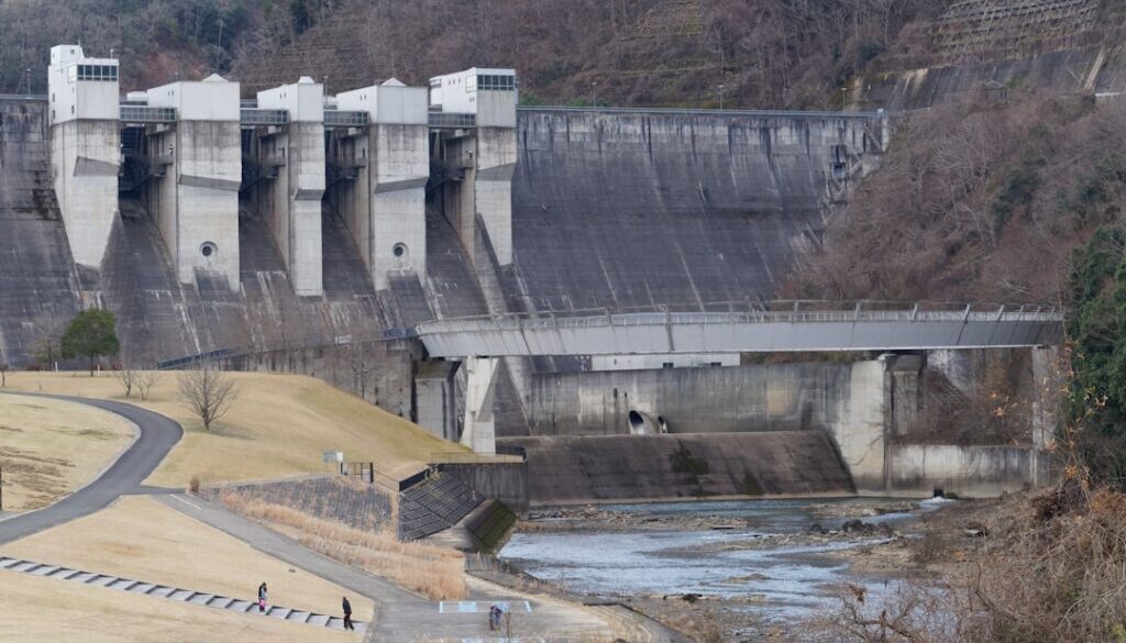Czym jest zrównoważony rozwój i jak wdrażać go w małych społecznościach