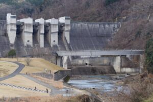 Czym jest zrównoważony rozwój i jak wdrażać go w małych społecznościach